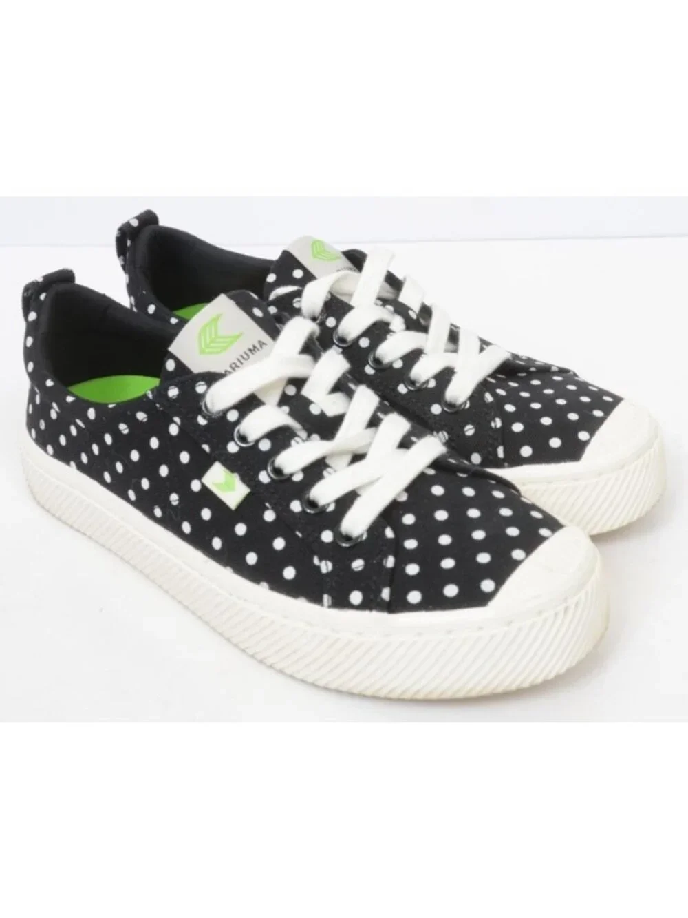 Cariuma OCA Low Canvas Sneakers 100% Vegan Lightweight Sustainable Women's 7